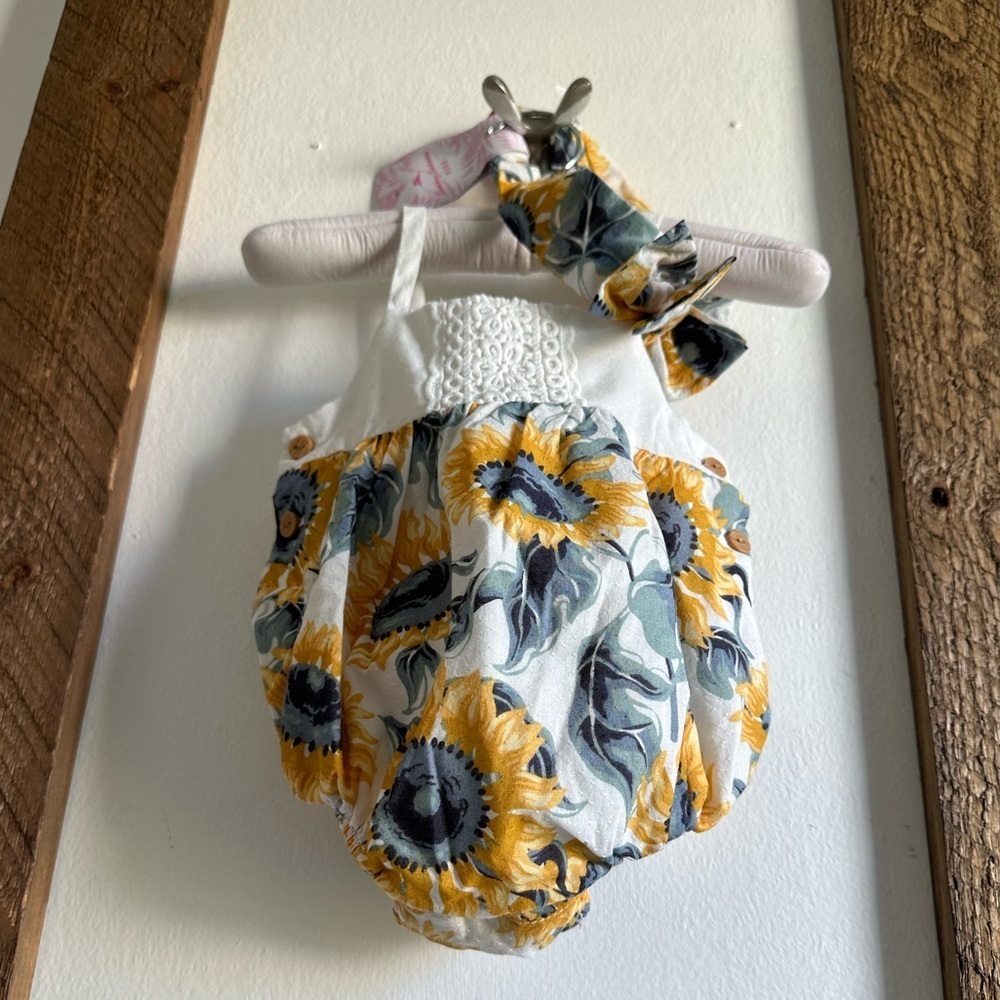 New Tommy Bahama Sunflower Bubble Romper & Hairpiece Fall Set Baby Girl 0-3 M